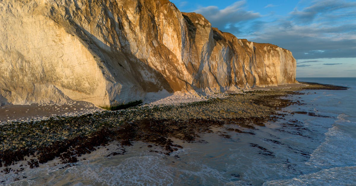 Philanthropic Shield: Defending Against the SALT Cliff